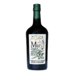 Bottiglia di Mu Vermouth di Torino Rosso Superiore su sfondo bianco